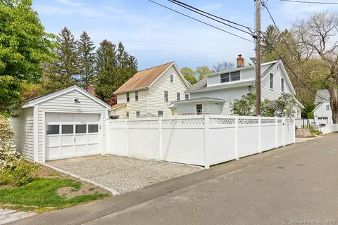 $1,495,000 | 25 Hillside Avenue, Darien, CT 06820