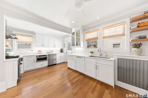 $1,495,000 | 25 Hillside Avenue, Darien, CT 06820