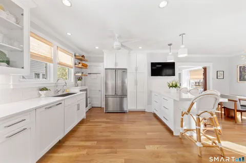 $1,495,000 | 25 Hillside Avenue, Darien, CT 06820