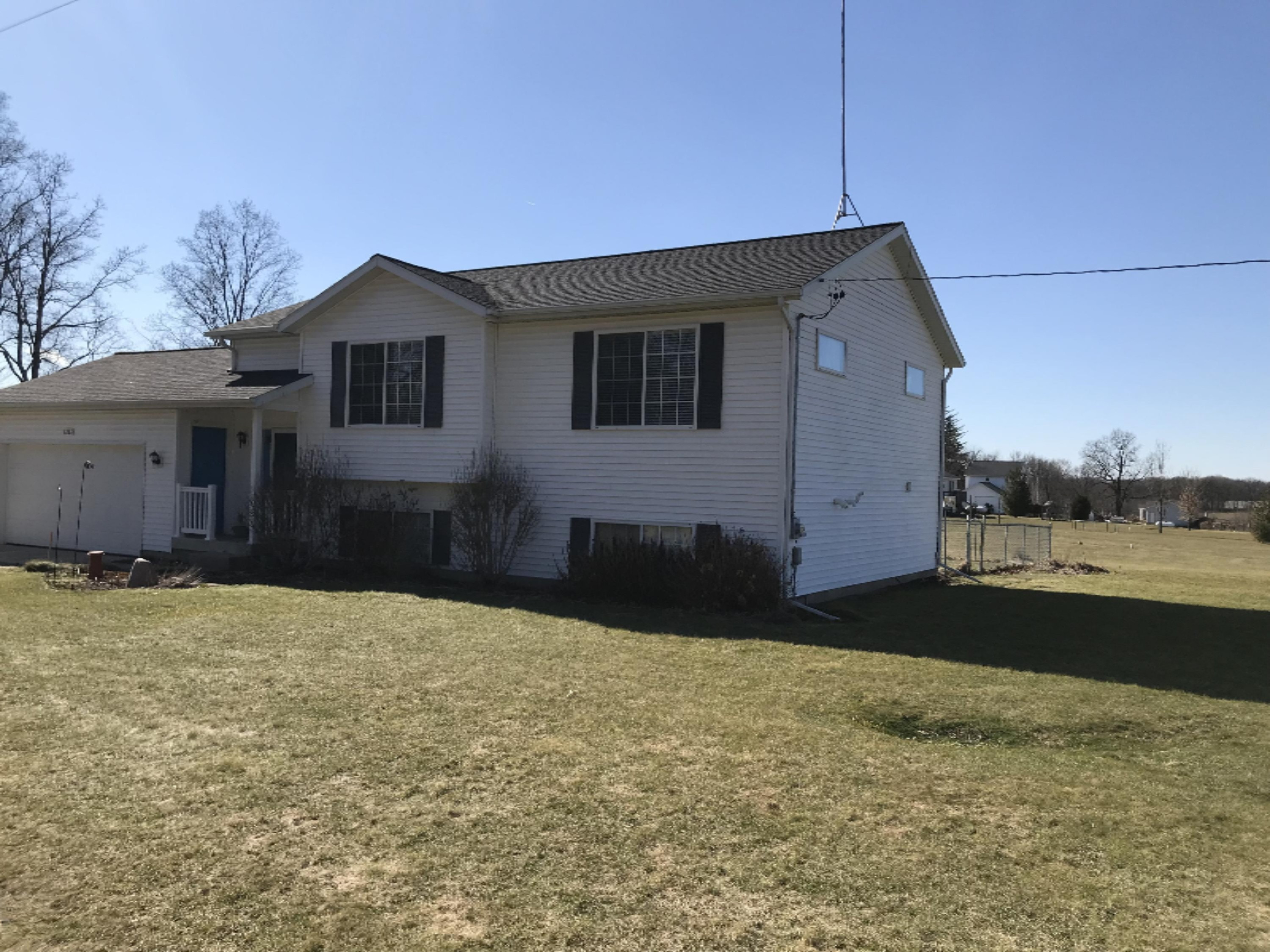 8288 Tucker Road Clarksville, MI 48815 - Photo 4 of 21 IMG_1974