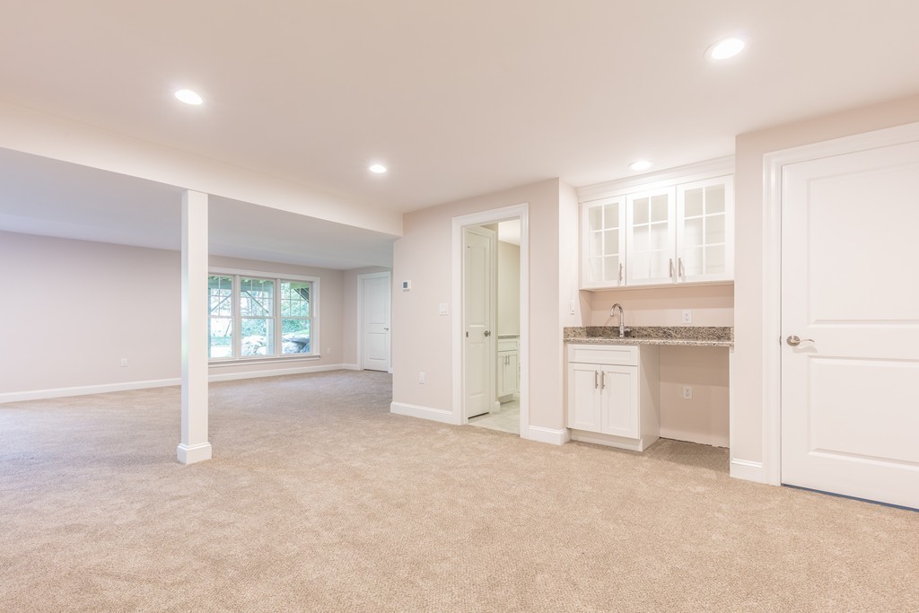 6 Longfellow Road Lexington, MA 02420 - Photo 25 of 29