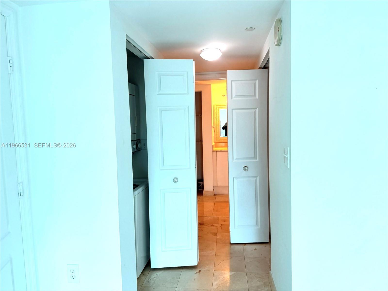 2101 Brickell Avenue, Unit 2202 Miami, FL 33129 - Photo 7 of 33