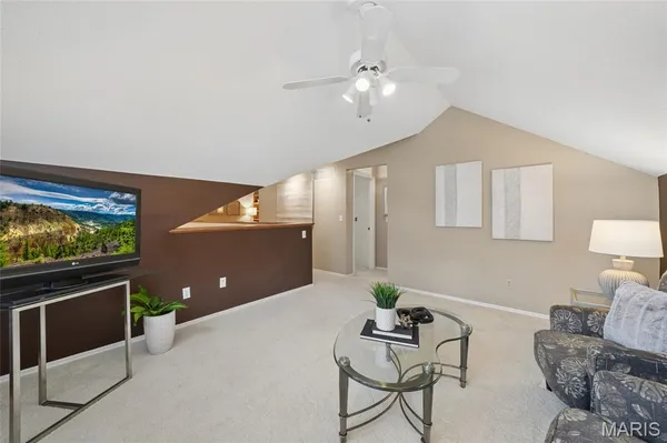 $299,900 | 1010 Thoreau Court, Unit 310, St. Louis, MO 63146
