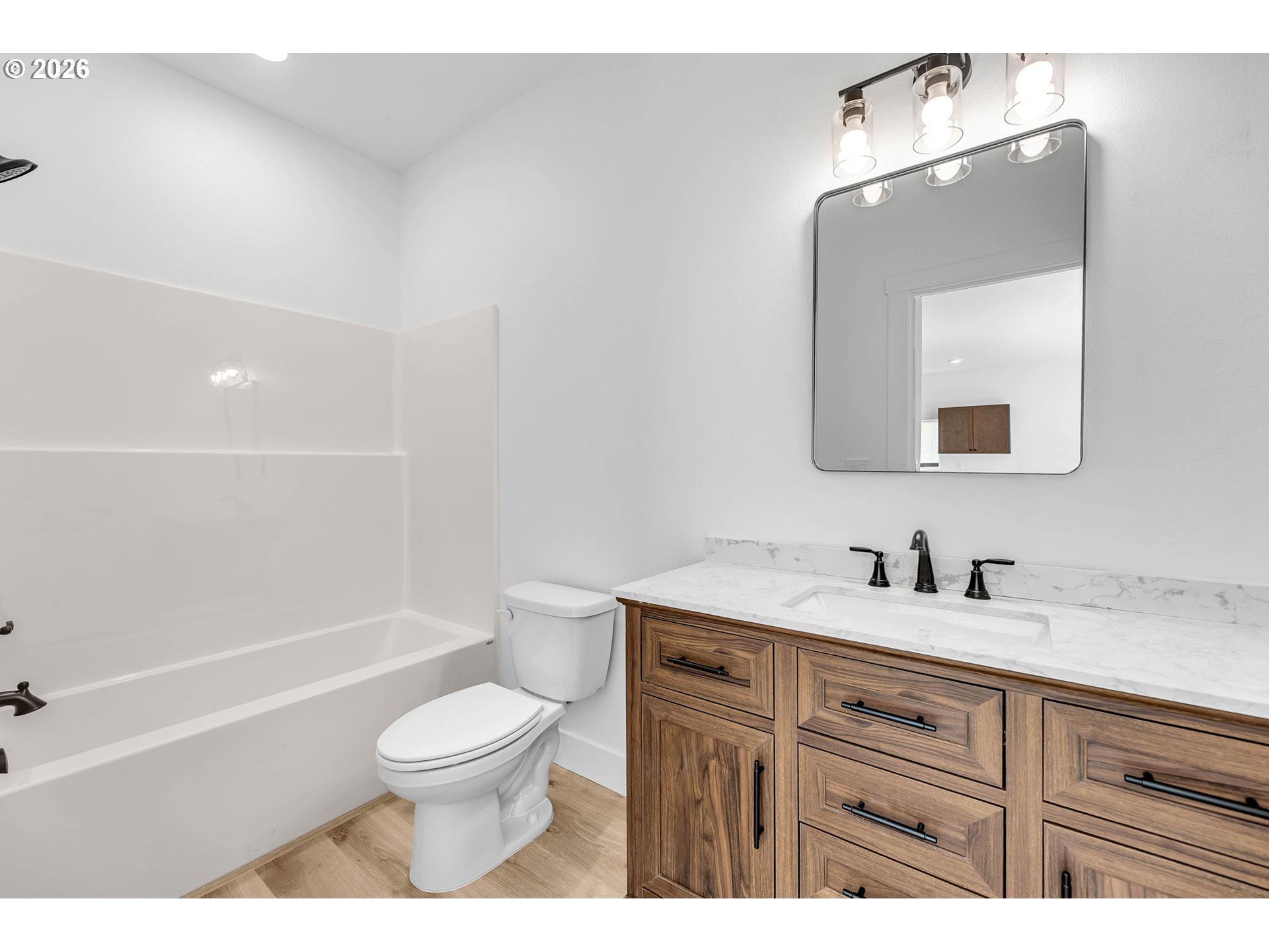 3 Anchor Wy Loop, Unit B Cathlamet, WA 98612 - Photo 23 of 33