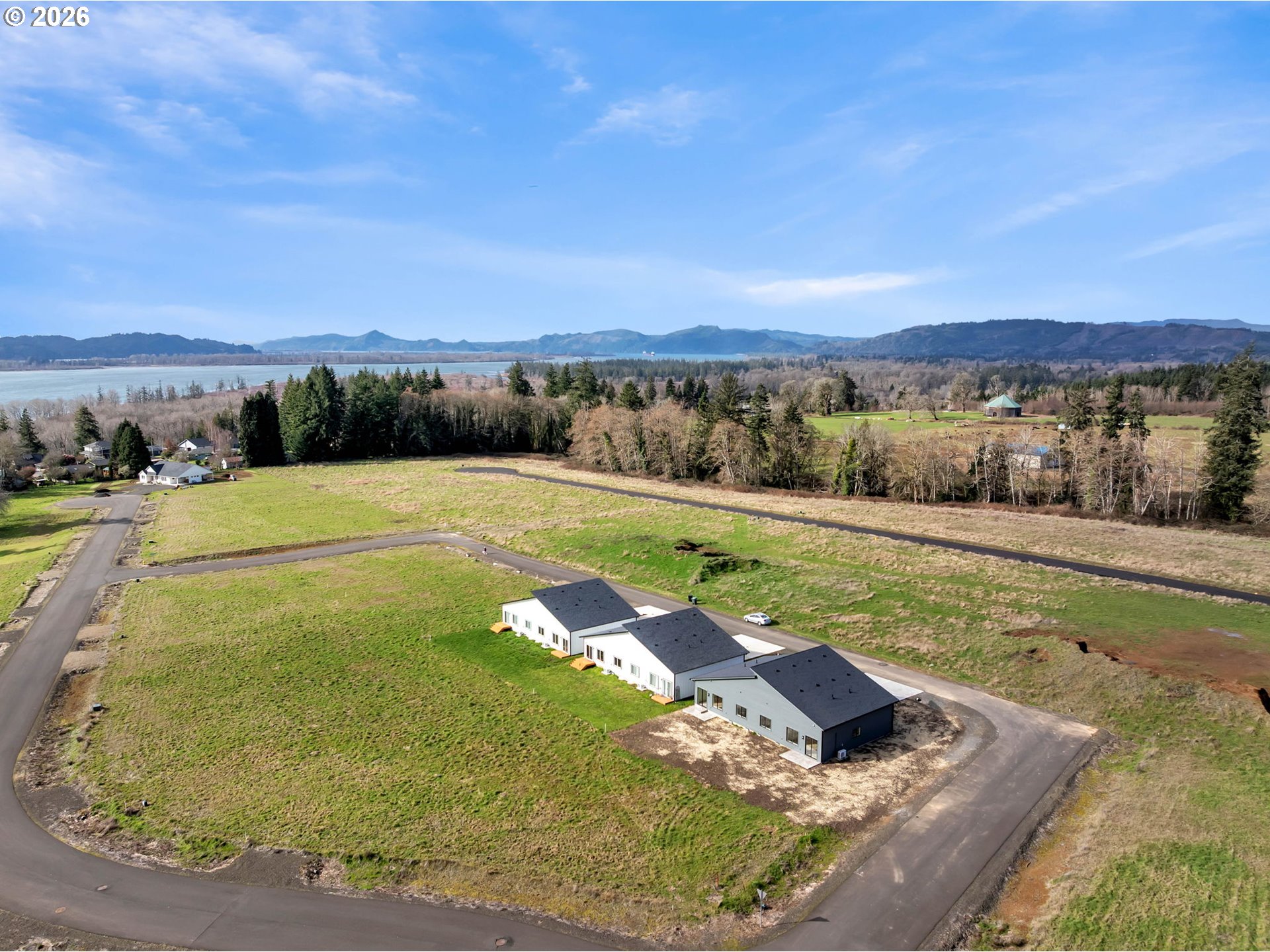 3 Anchor Wy Loop, Unit B Cathlamet, WA 98612 - Photo 32 of 33