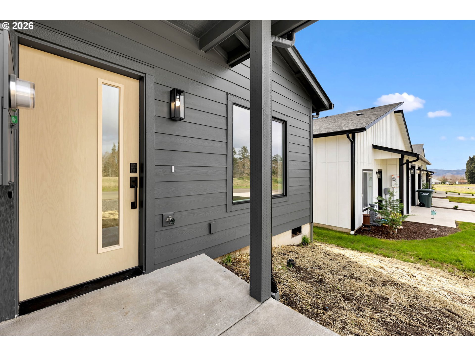 3 Anchor Wy Loop, Unit B Cathlamet, WA 98612 - Photo 4 of 33