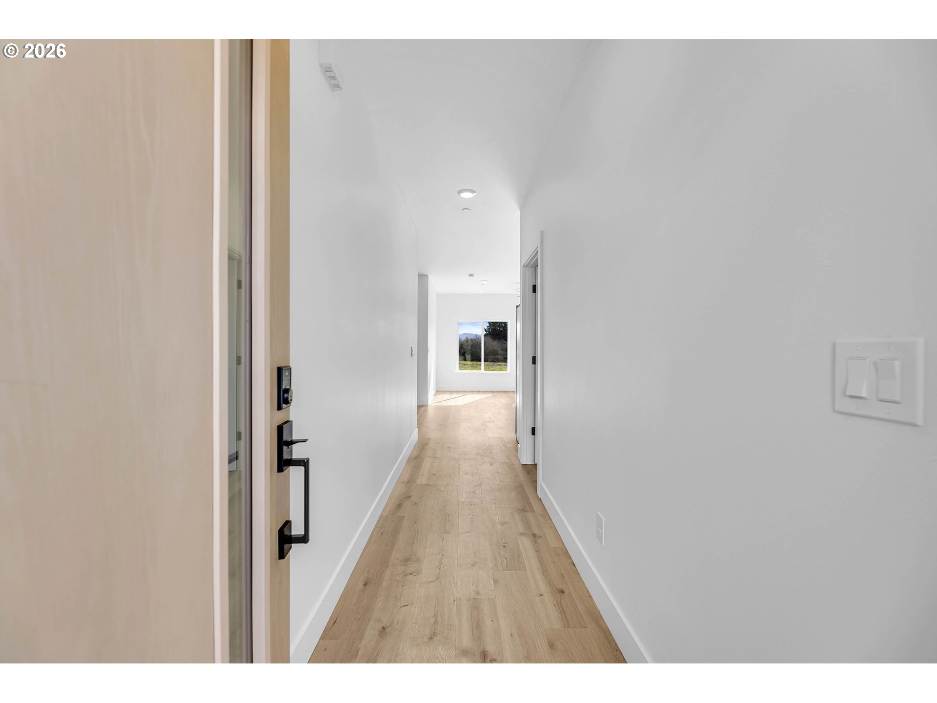 3 Anchor Wy Loop, Unit B Cathlamet, WA 98612 - Photo 5 of 33