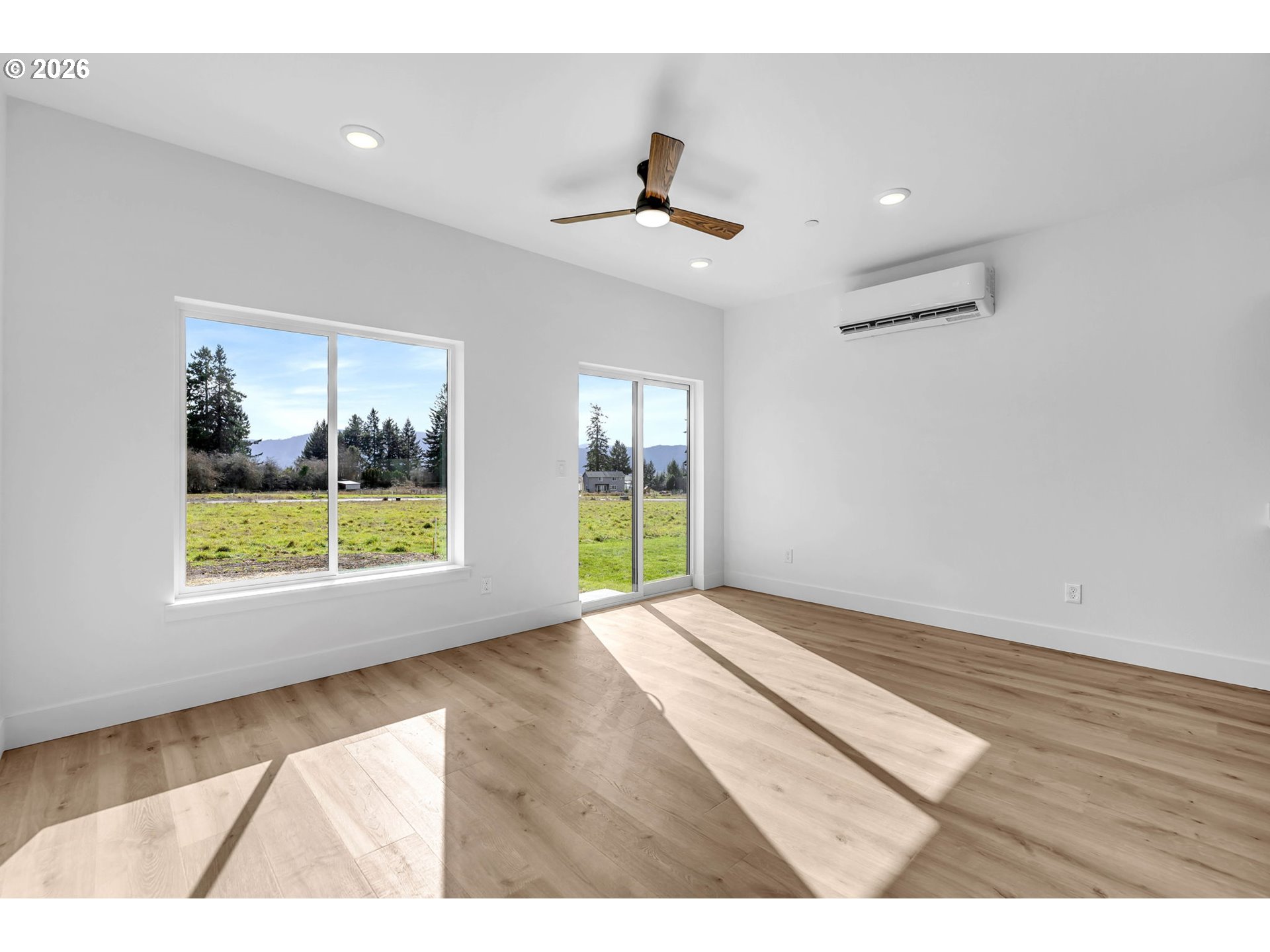 3 Anchor Wy Loop, Unit B Cathlamet, WA 98612 - Photo 8 of 33