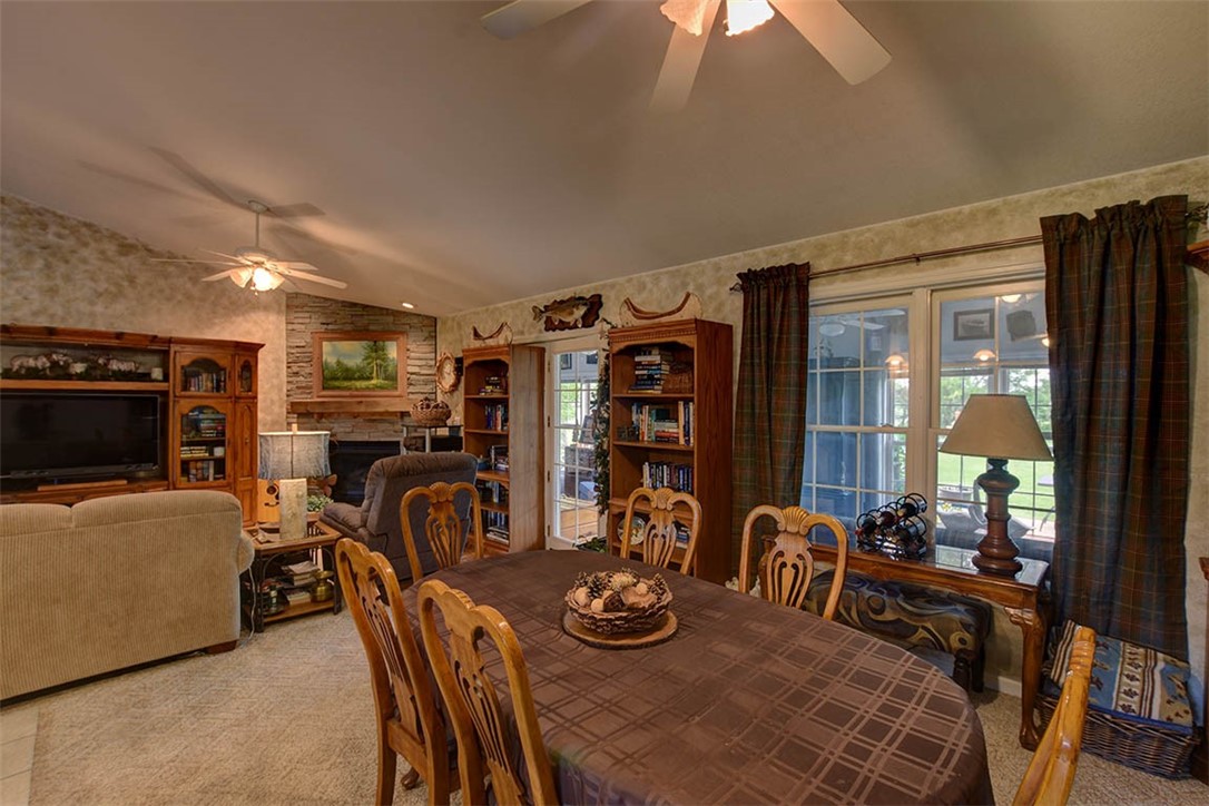 6376 Kitchens Road Decatur, IL 62521 - Photo 12 of 33