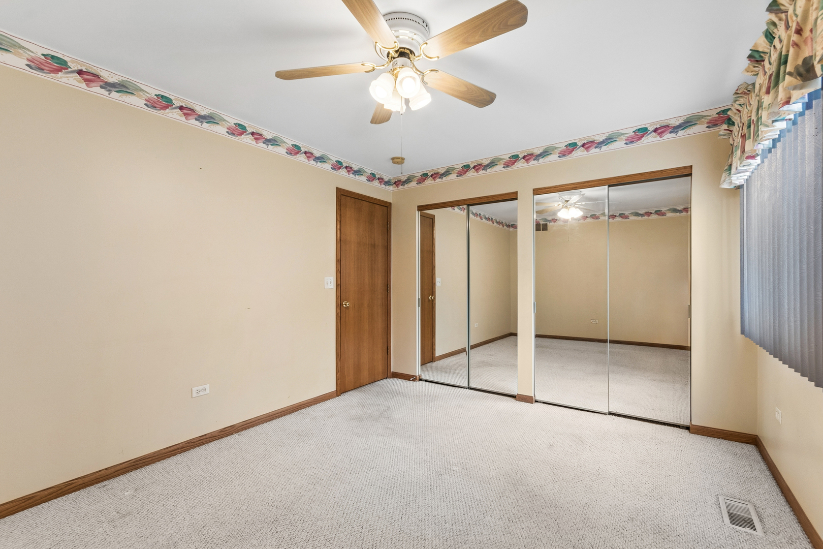 1921 Baldwin Way Bolingbrook, IL 60490 - Photo 7 of 20 a view of an empty room