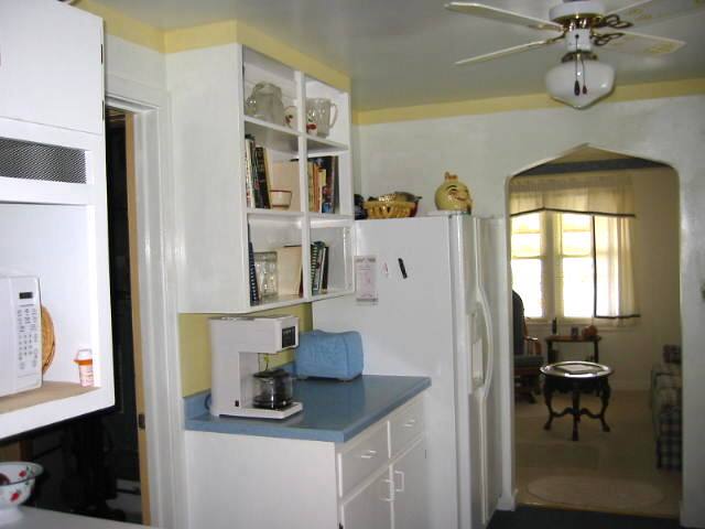 2387 Washington Road Washington, IL 61571 - Photo 3 of 11 Gallery Image 3