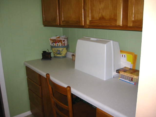 2387 Washington Road Washington, IL 61571 - Photo 6 of 11 Gallery Image 6