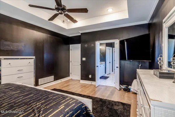 $389,900 | 3823 Andreas Drive, Southaven, MS 38672