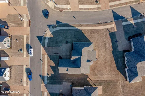 $389,900 | 3823 Andreas Drive, Southaven, MS 38672