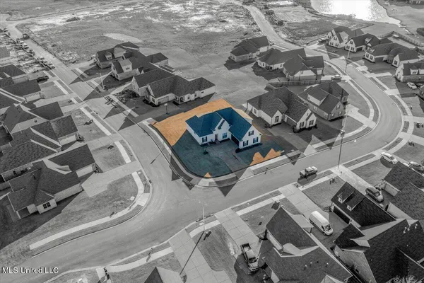 $389,900 | 3823 Andreas Drive, Southaven, MS 38672