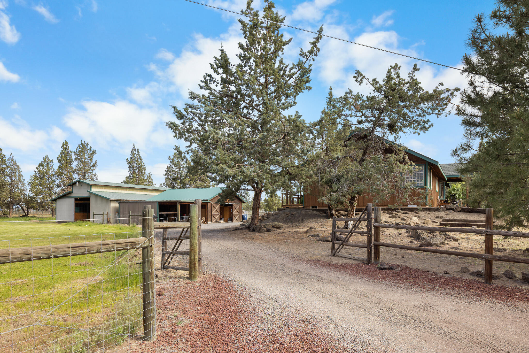 575 Southwest 55th Place Redmond, OR 97756 - Photo 50 of 59