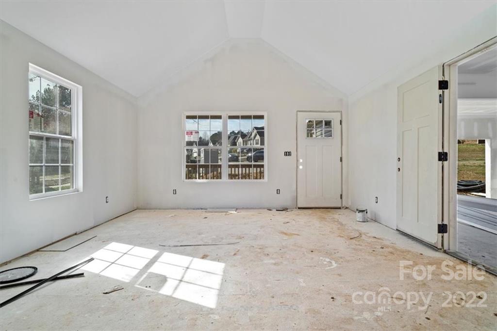 330 Eagle Creek Road Clover, SC 29710 - Photo 18 of 40 Gallery Image 18