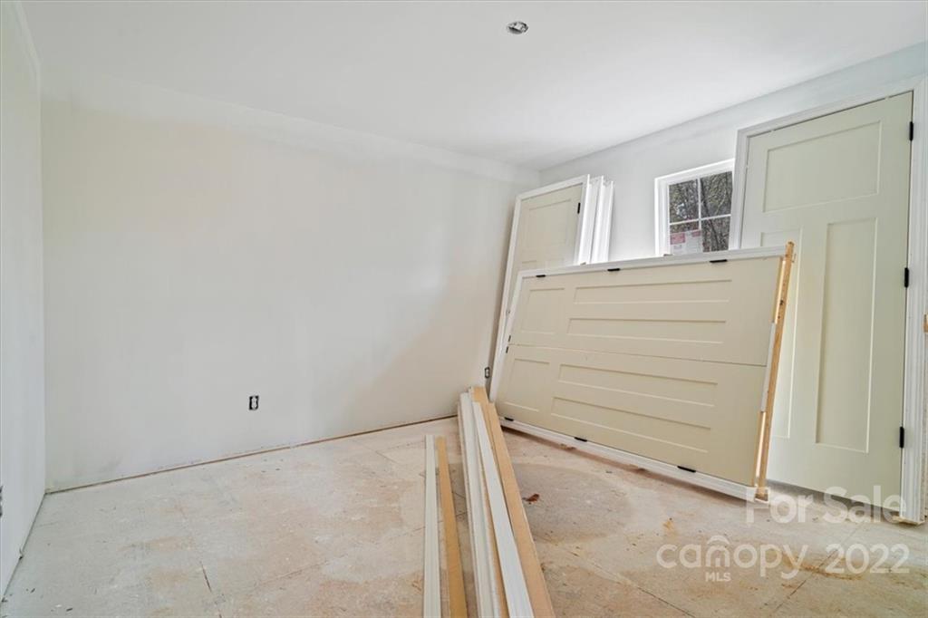 330 Eagle Creek Road Clover, SC 29710 - Photo 35 of 40 Gallery Image 35