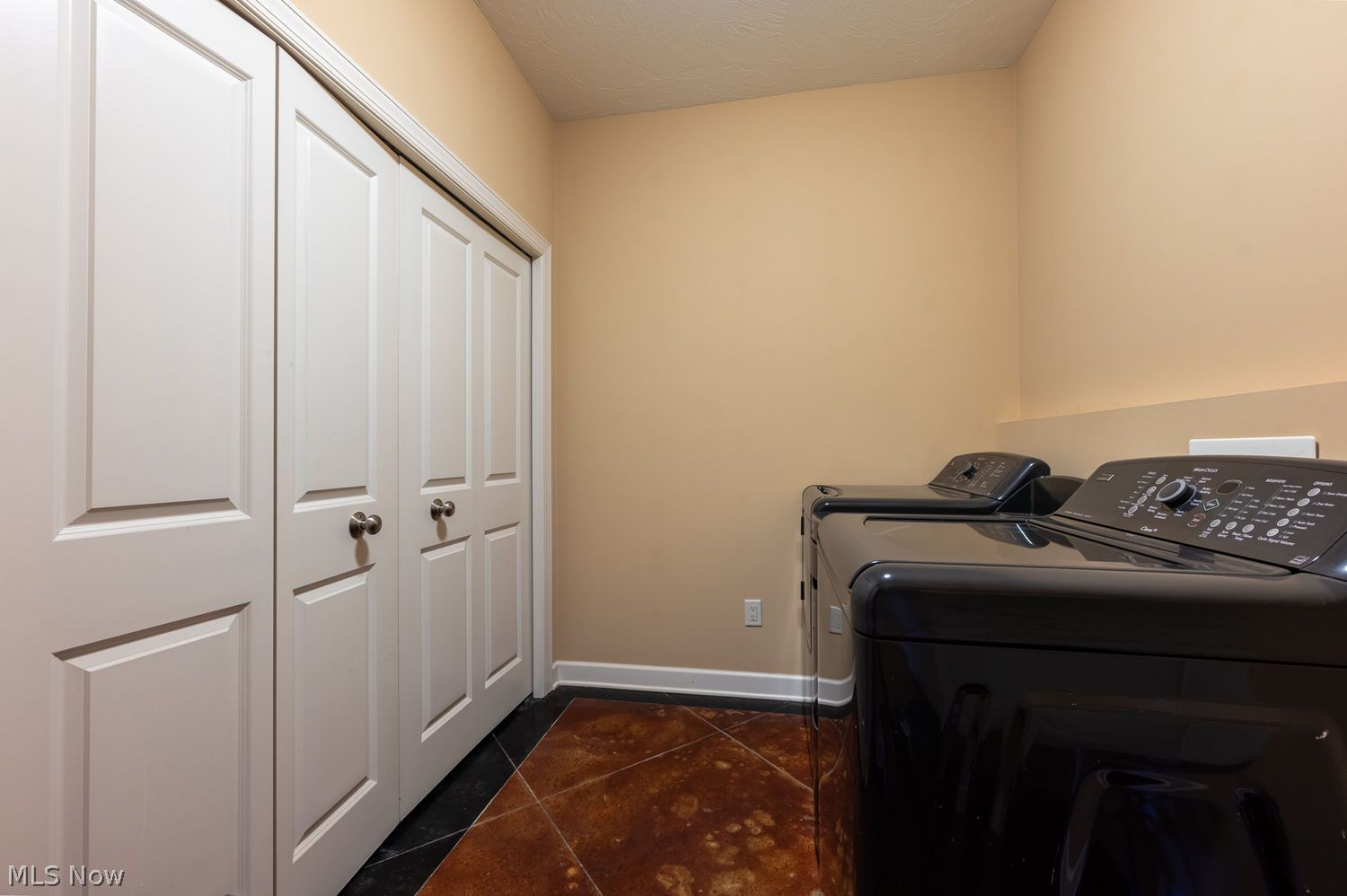 604 Rundle Street Lagrange, OH 44050 - Photo 11 of 45 different view of laundry room
