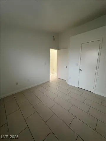 $1,563 | 1956 Vista Malaga Street, Unit 102, Las Vegas, NV 89106