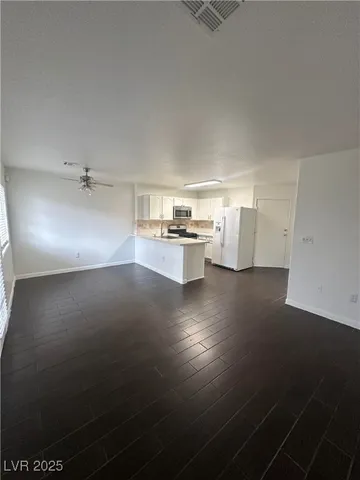 $1,563 | 1956 Vista Malaga Street, Unit 102, Las Vegas, NV 89106