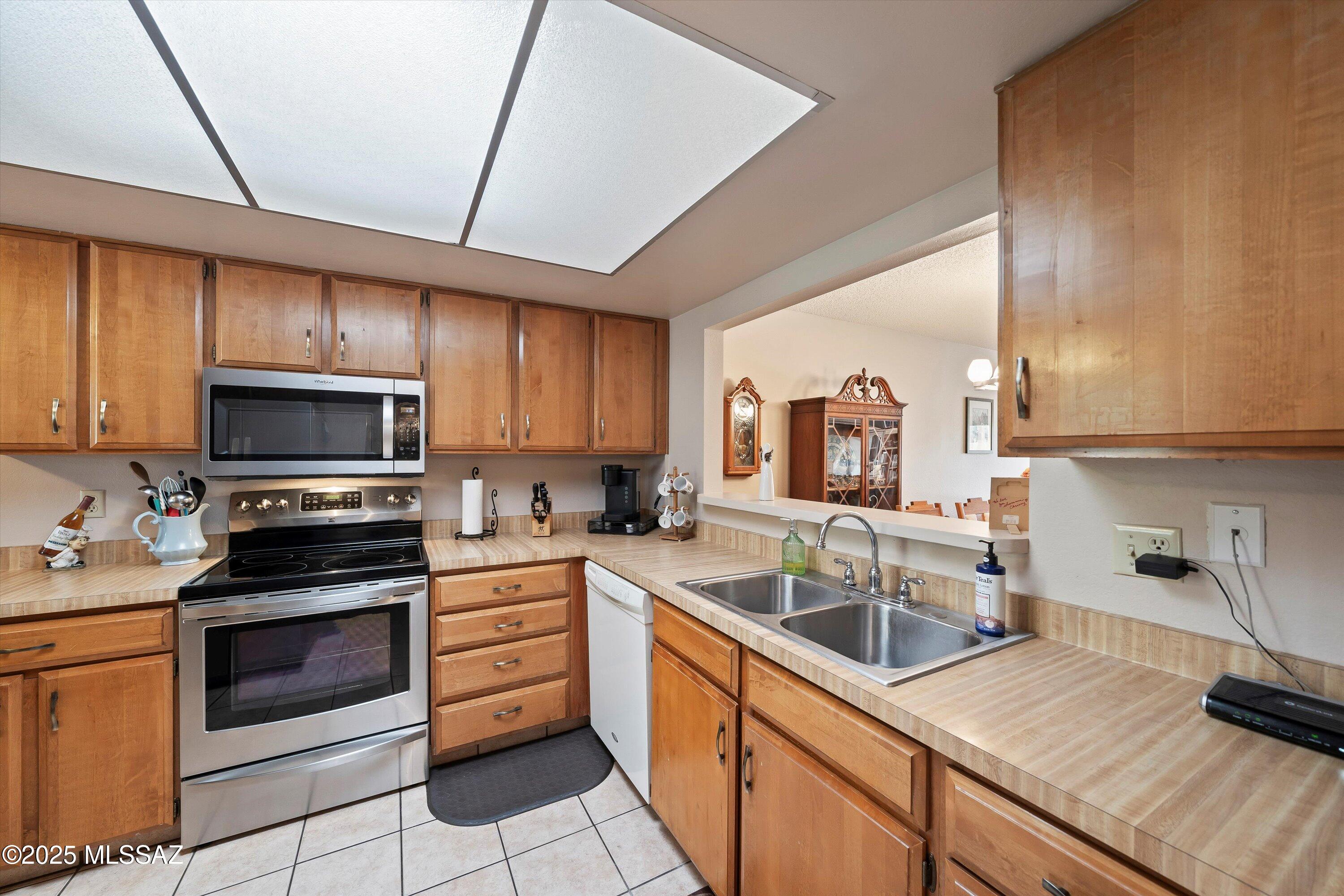 6966 East Rivercrest Road Tucson, AZ 85750 - Photo 5 of 28 Gallery Image 5