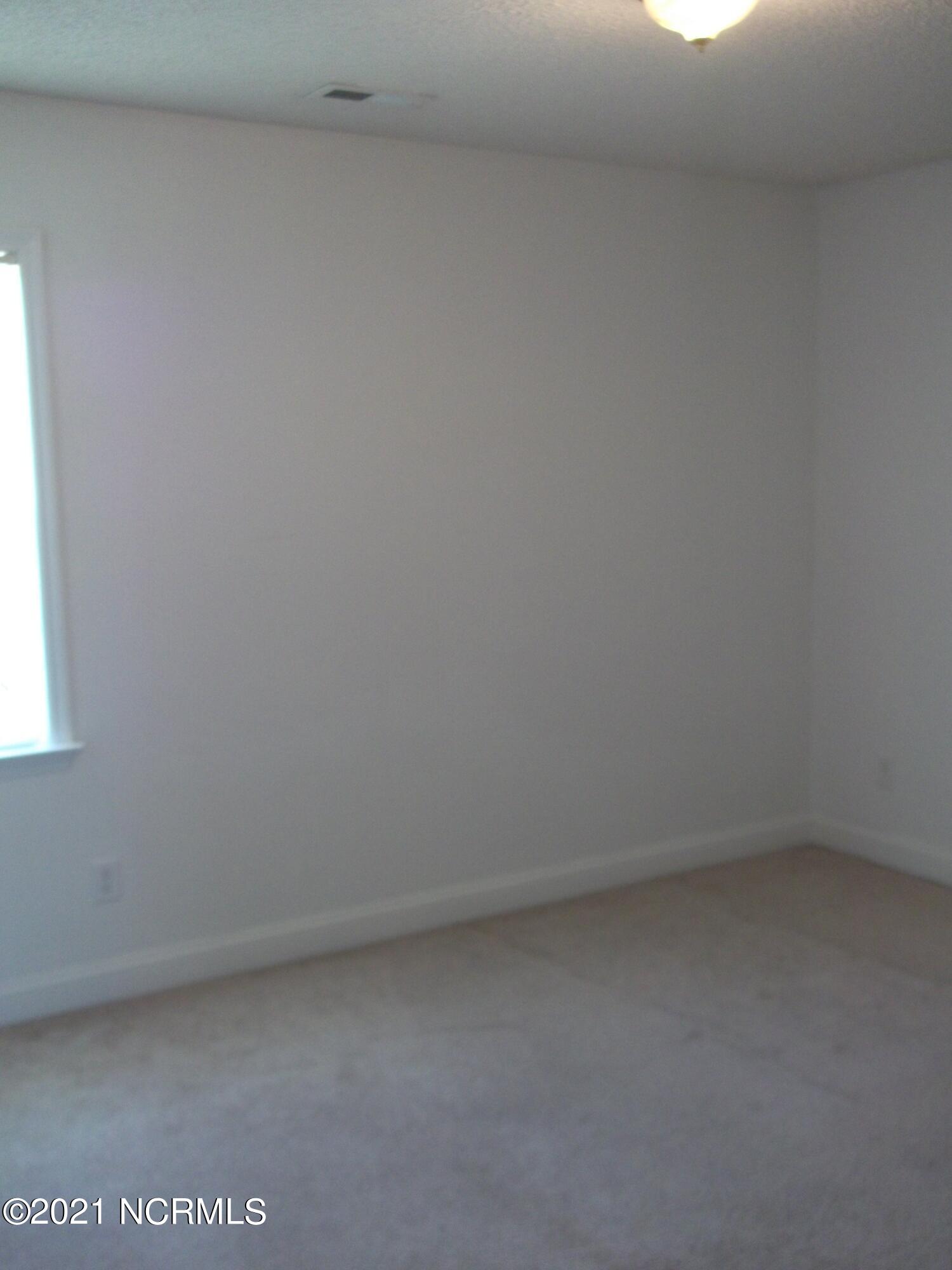 124 Annie Road Richlands, NC 28574 - Photo 15 of 22 DSCF9023