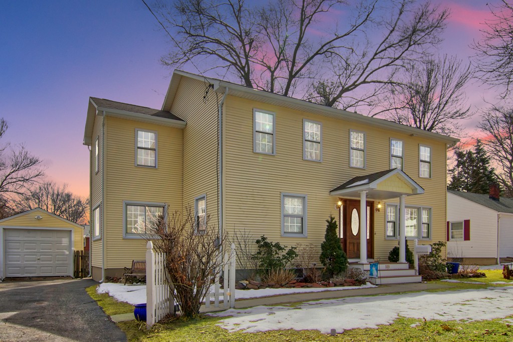109 Mildred Avenue Springfield, MA 01104 - Photo 1 of 18 Gallery Image 1