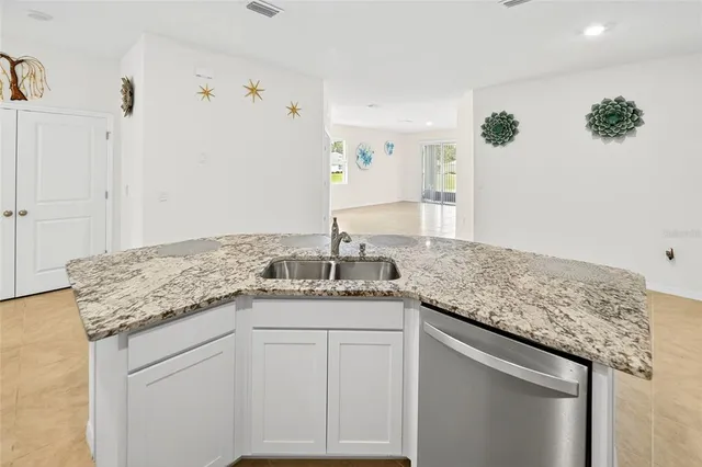 $239,900 | 5365 Northwest 46th Lane Road, Ocala, FL 34482