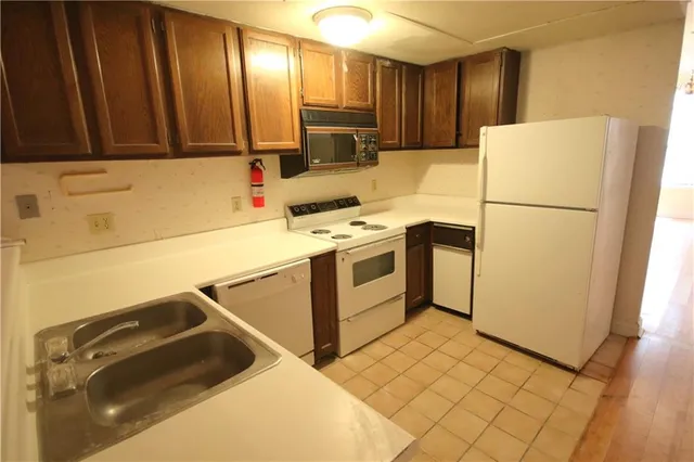 $1,750 | 248 Cherokee Street, Unit 19, New Orleans, LA 70118