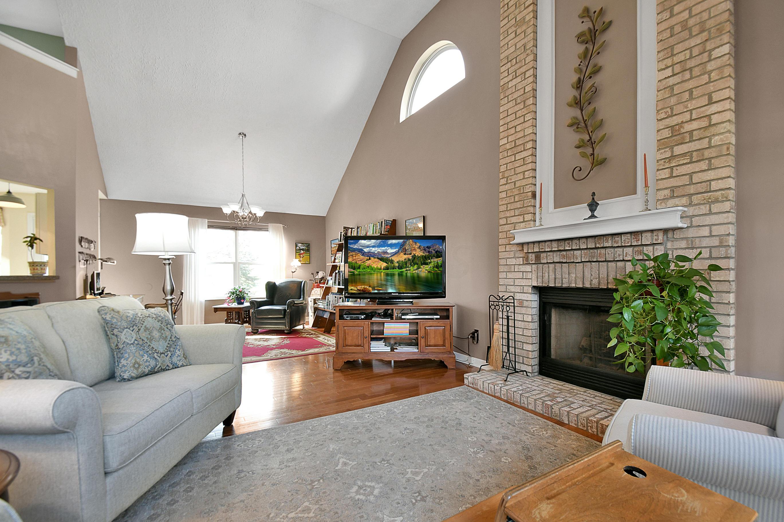 8159 Barlow Road Westerville, OH 43081 - Photo 11 of 37