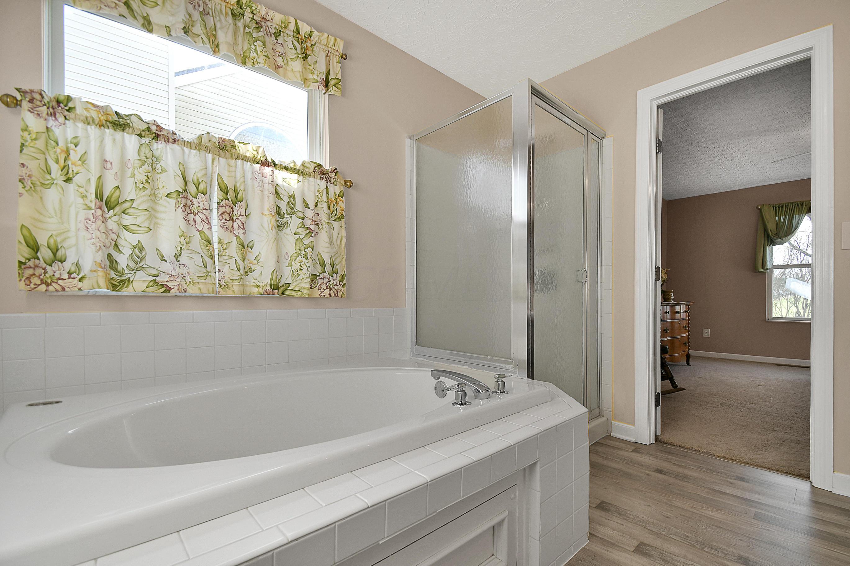 8159 Barlow Road Westerville, OH 43081 - Photo 20 of 37