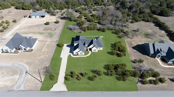 $635,000 | 2110 Shady Grove Road, Weatherford, TX 76088