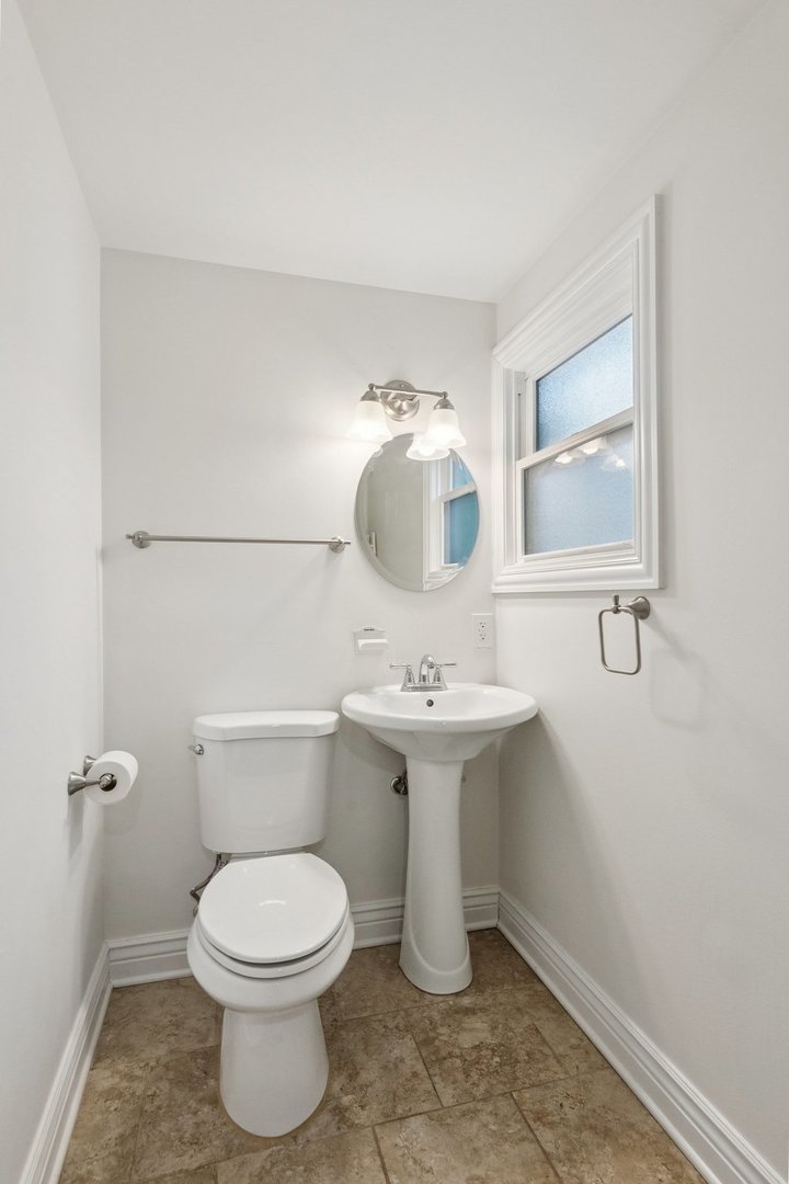 9001 East Prairie Road Evanston, IL 60203 - Photo 19 of 26