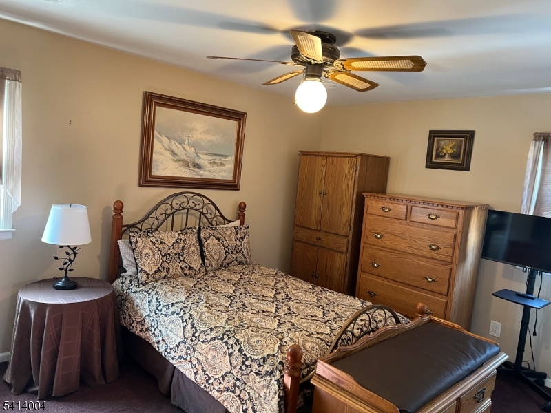 385 Colonial Avenue Union, NJ 07083 - Photo 7 of 27