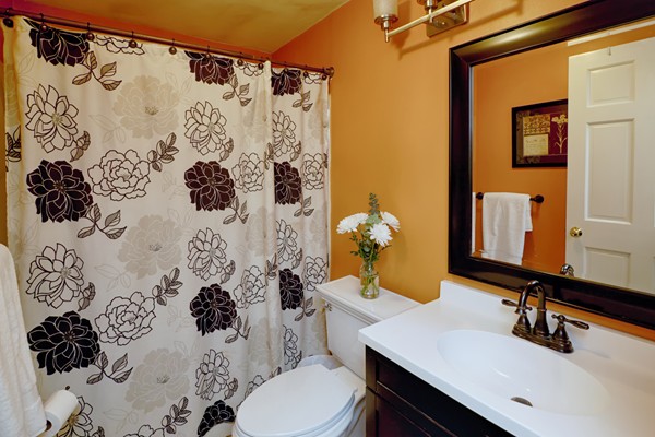 486 Cotuit Road Mashpee, MA 02649 - Photo 19 of 29 a bathroom with a sink toilet and shower
