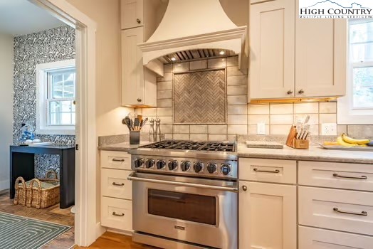 124 Trillium Cove Boone, NC 28607 - Photo 17 of 50