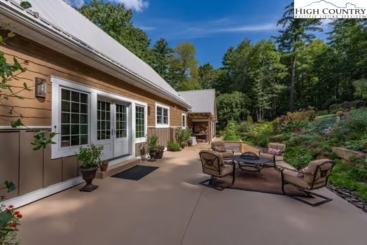 124 Trillium Cove Boone, NC 28607 - Photo 3 of 50