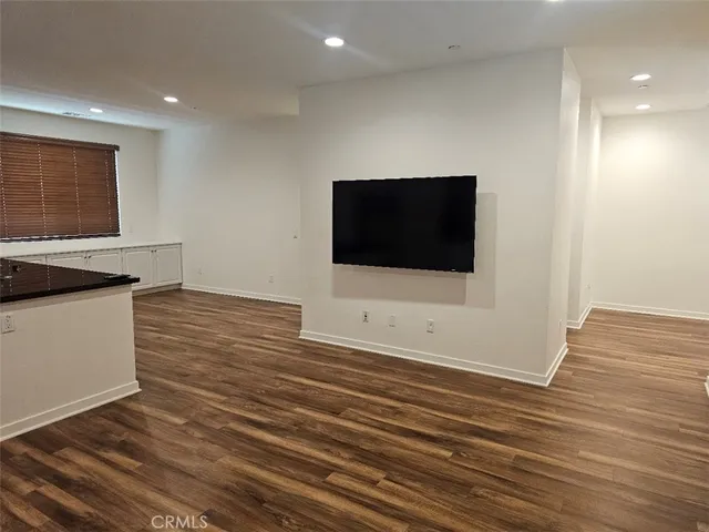 $3,900 | 371 North Bellarose Way, Anaheim, CA 92805