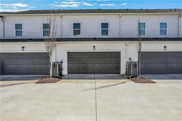 $2,900 | 1954 Sanford Drive, Atlanta, GA 30318