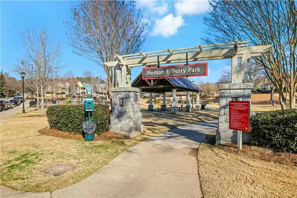 $2,900 | 1954 Sanford Drive, Atlanta, GA 30318