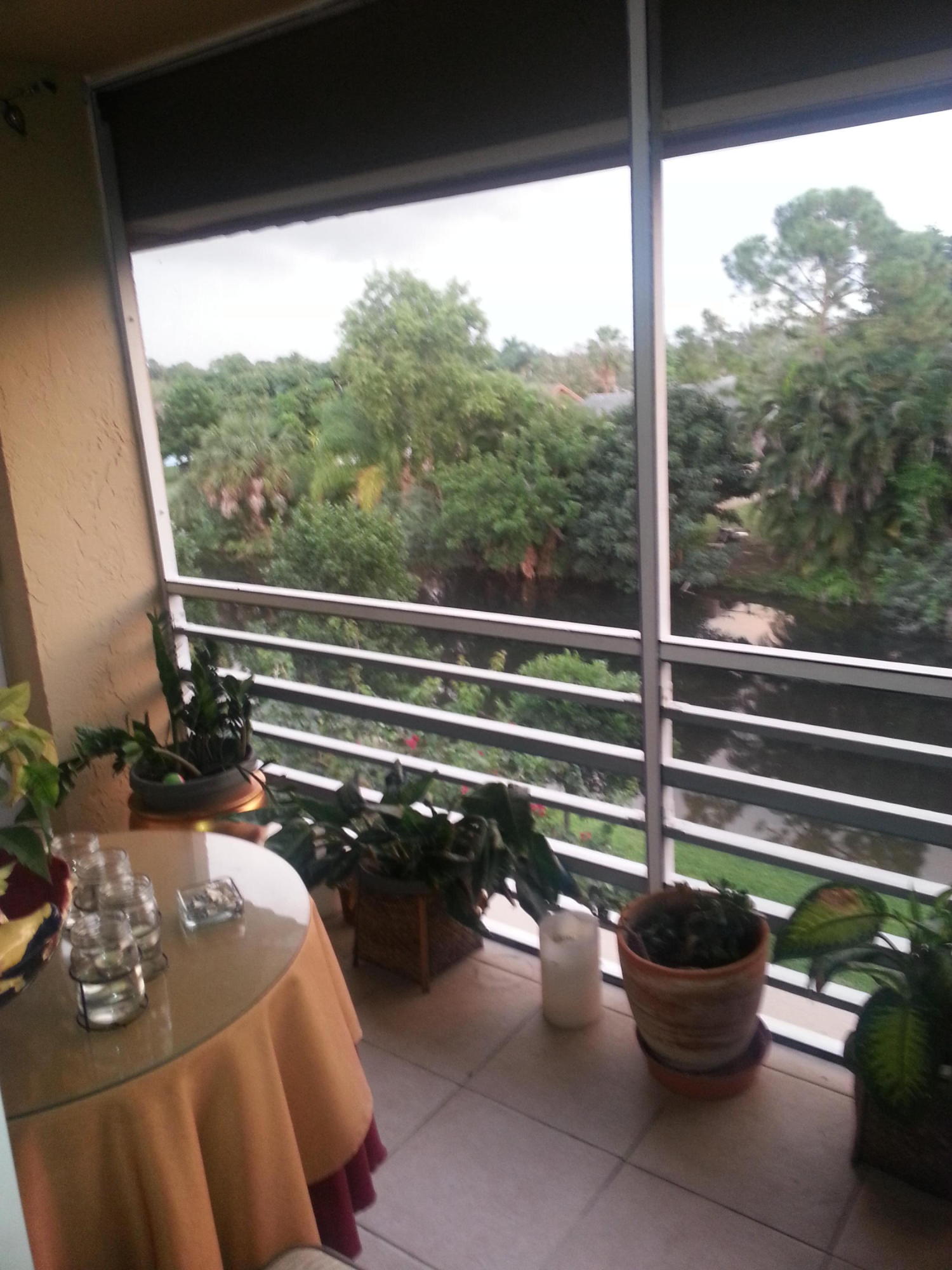 120 Sparrow Drive, Unit 302 Royal Palm Beach, FL 33411 - Photo 8 of 11 Patio