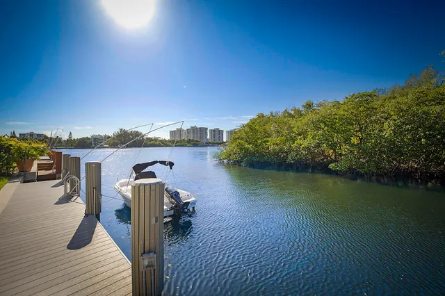 $444,900 | 700 Harbour Drive, Unit 2310, Boca Raton, FL 33431