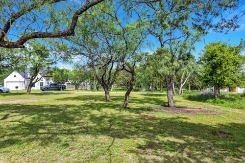$32,500 | Lot 260 Cypress Lane, Horseshoe Bay, TX 78657