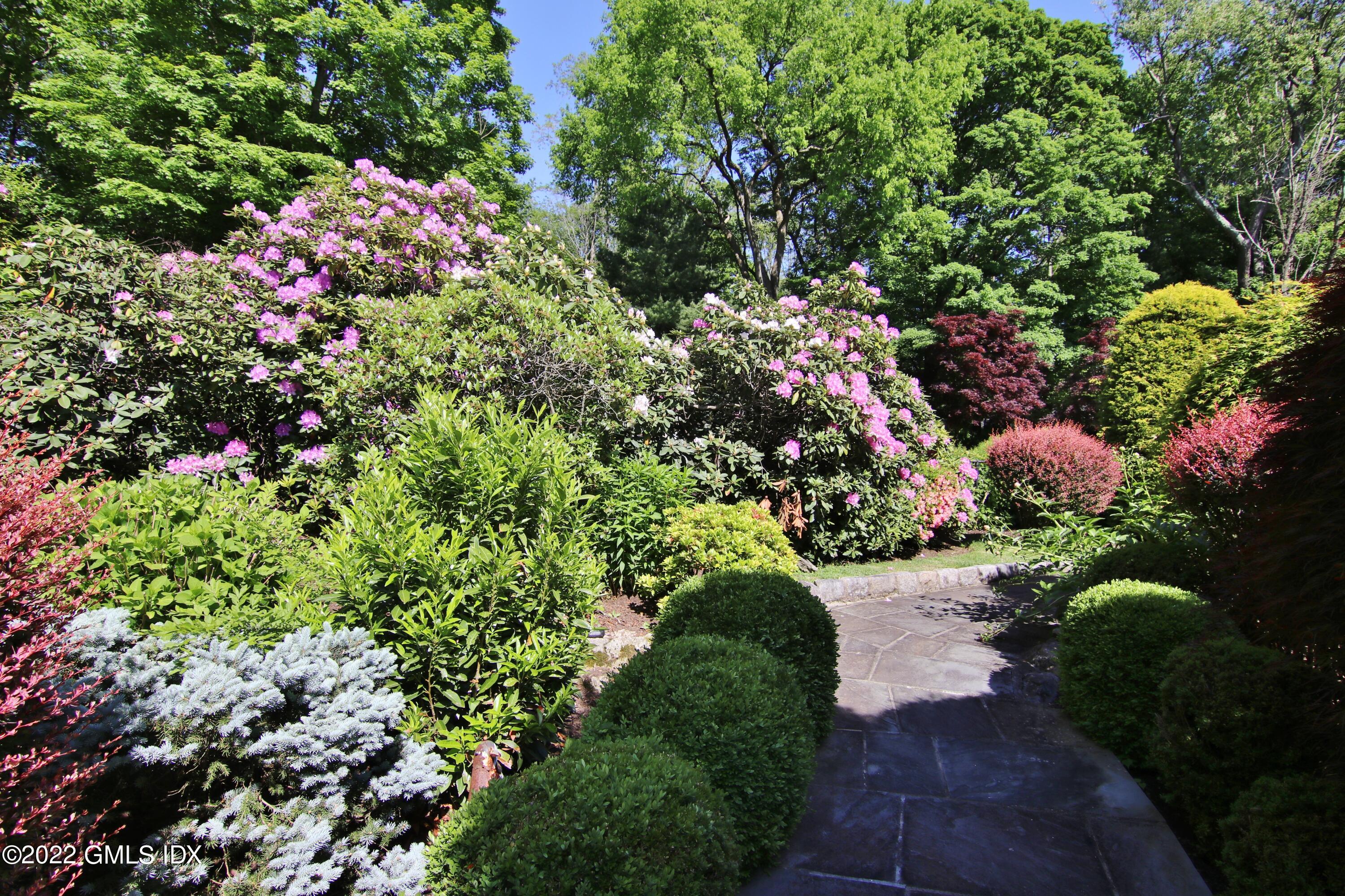 929 Riverbank Road Stamford, CT 06903 - Photo 36 of 42 Colorful gardens