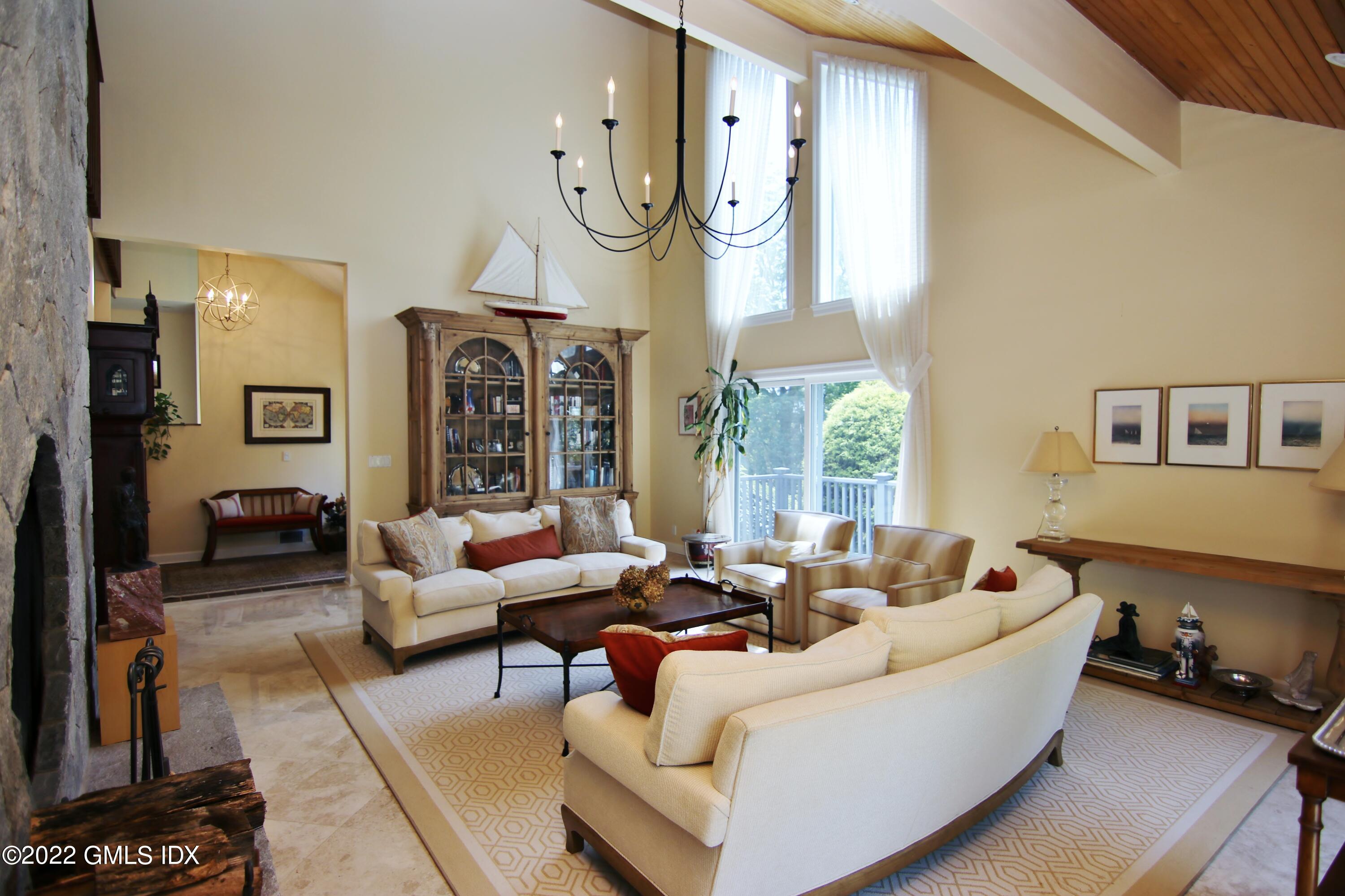 929 Riverbank Road Stamford, CT 06903 - Photo 9 of 42 Spacious & sun-filled LR