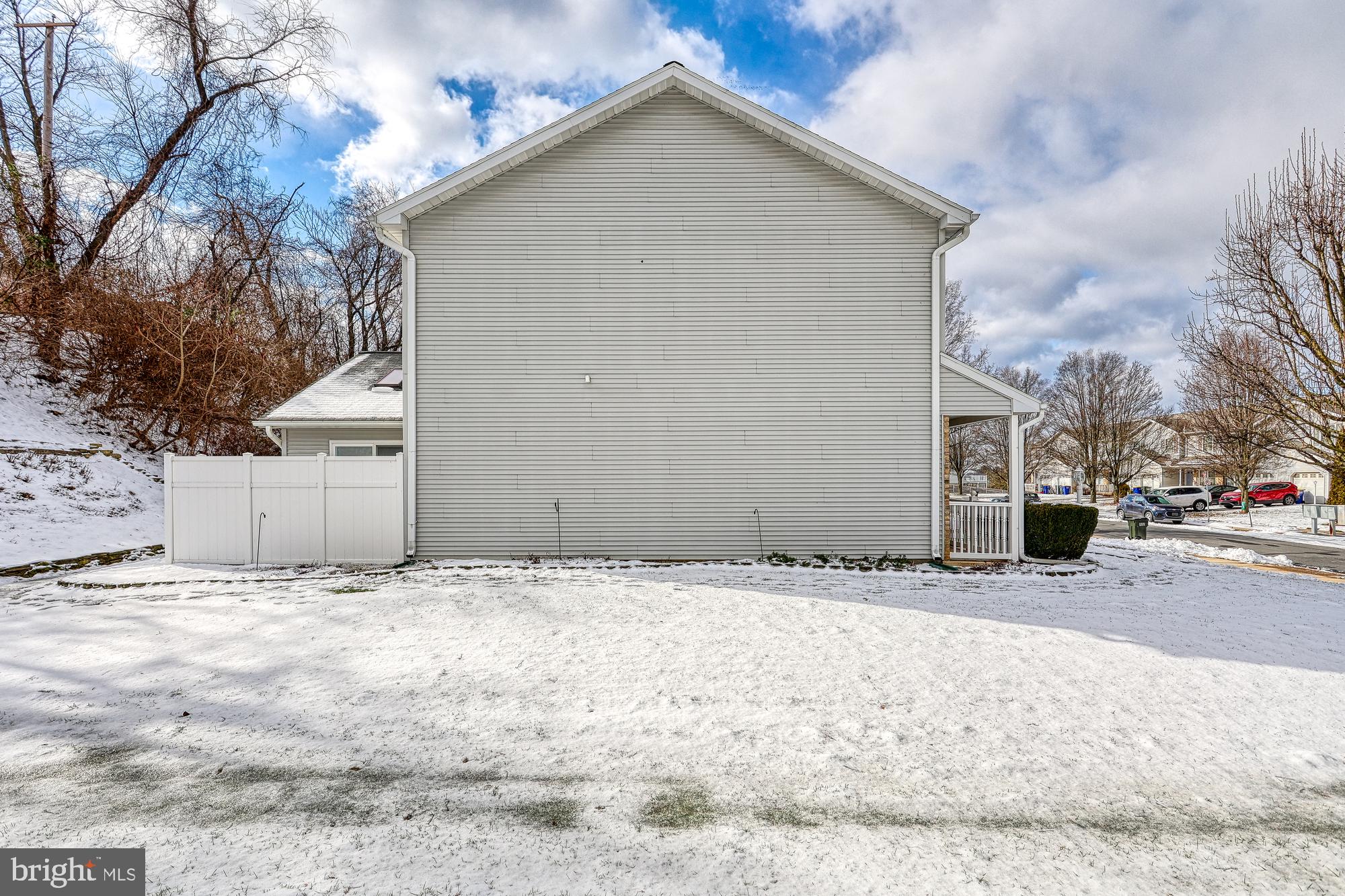 2830 Robin Road York, PA 17404 - Photo 4 of 34 Gallery Image 4