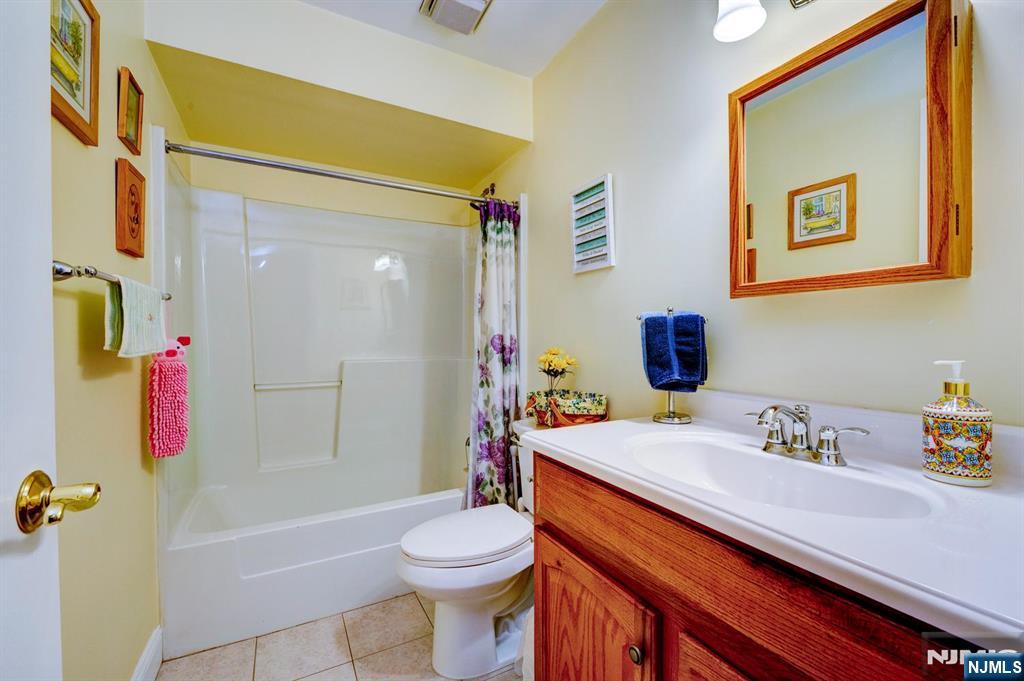 314 Federal Hill Road, Unit 314 Pompton Lakes, NJ 07442 - Photo 19 of 29