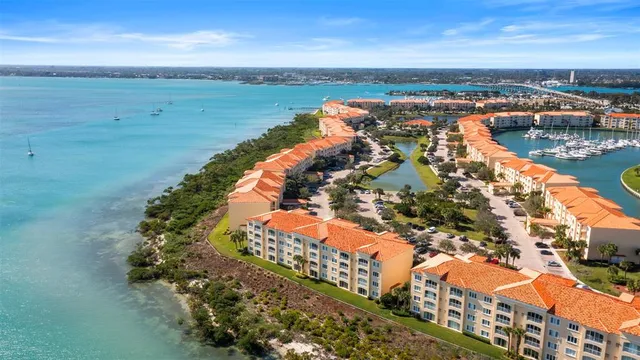 $489,000 | 21 Harbour Isle Drive West, Unit 203, Fort Pierce, FL 34949