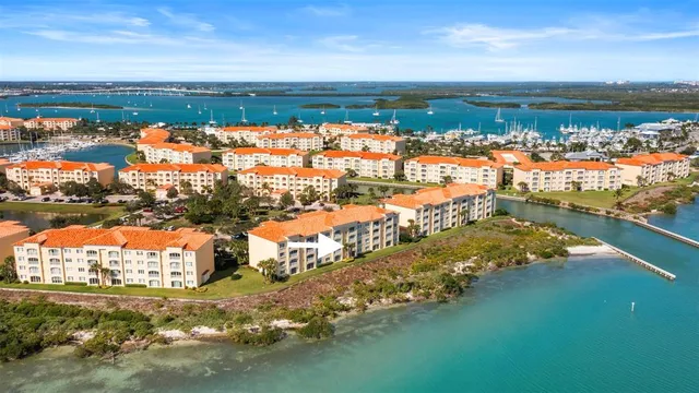 $489,000 | 21 Harbour Isle Drive West, Unit 203, Fort Pierce, FL 34949
